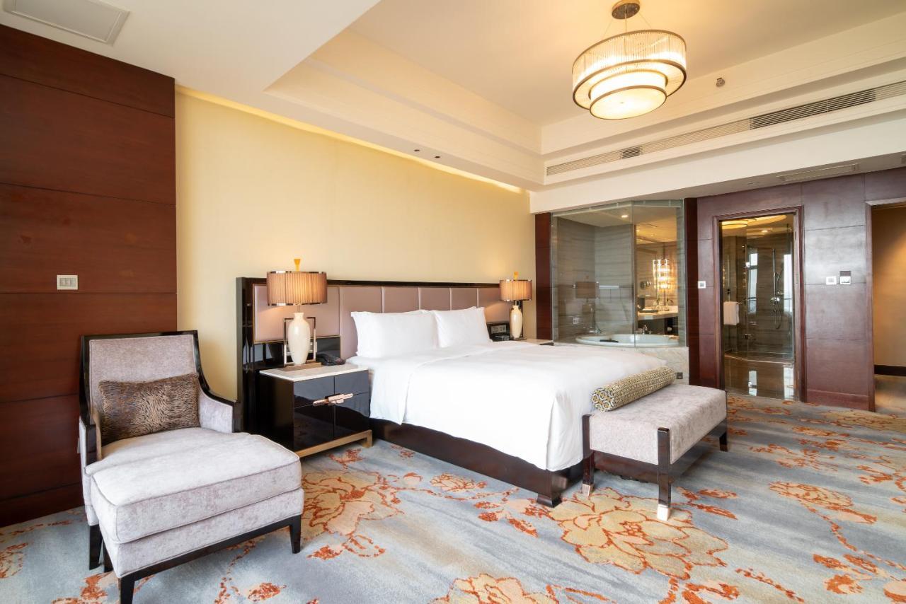 Intercontinental Heilong Lake, An Ihg Hotel Meishan  Exteriör bild
