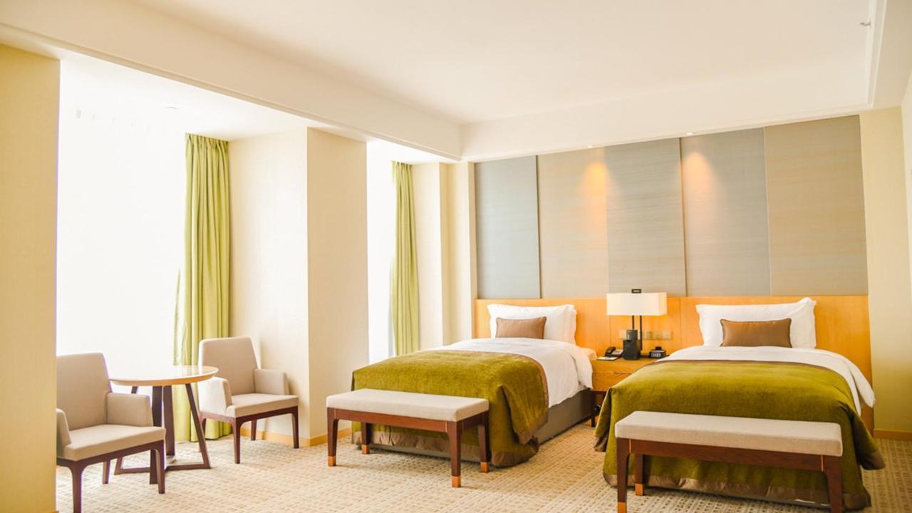 Intercontinental Heilong Lake, An Ihg Hotel Meishan  Exteriör bild